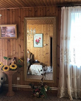 Зеркало «Валуа»